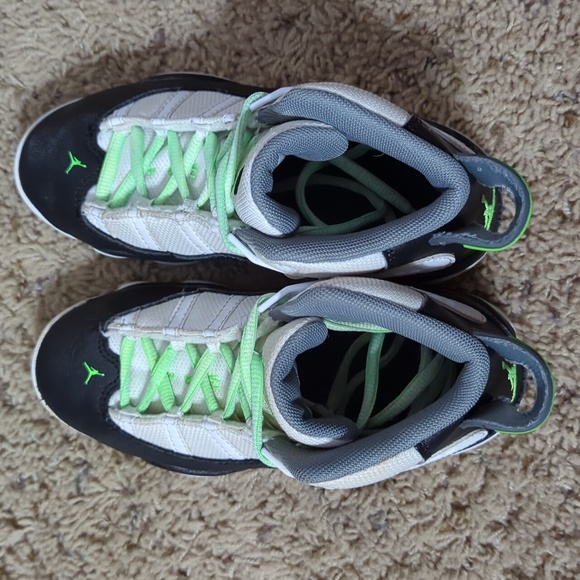 Jordan 6 Rings - Picture 6 of 7